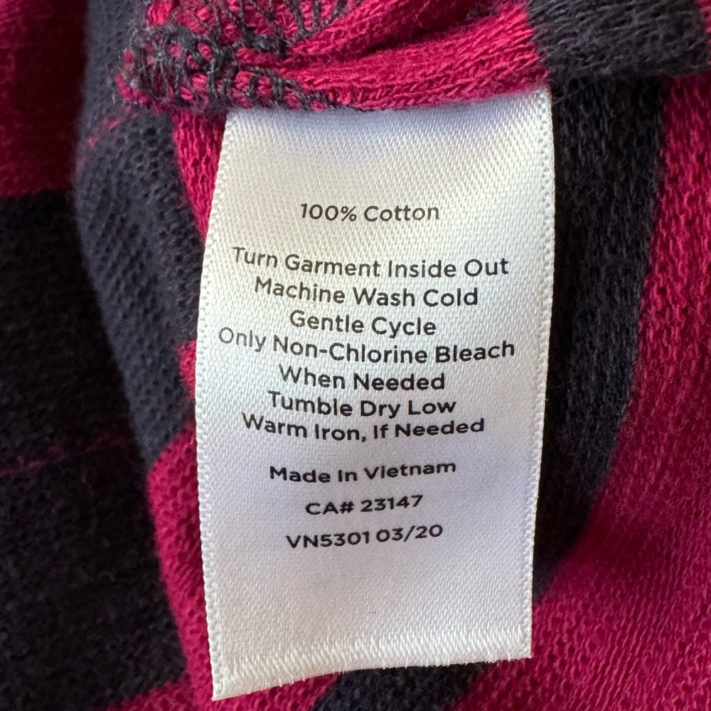 🔻$10 Talbots Striped Knit Top - Picture 4 of 4